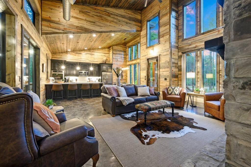 Ember Skye Cabin - 2 Bdr & Bunk Nook/2.5 Bath Broken Bow Extérieur photo