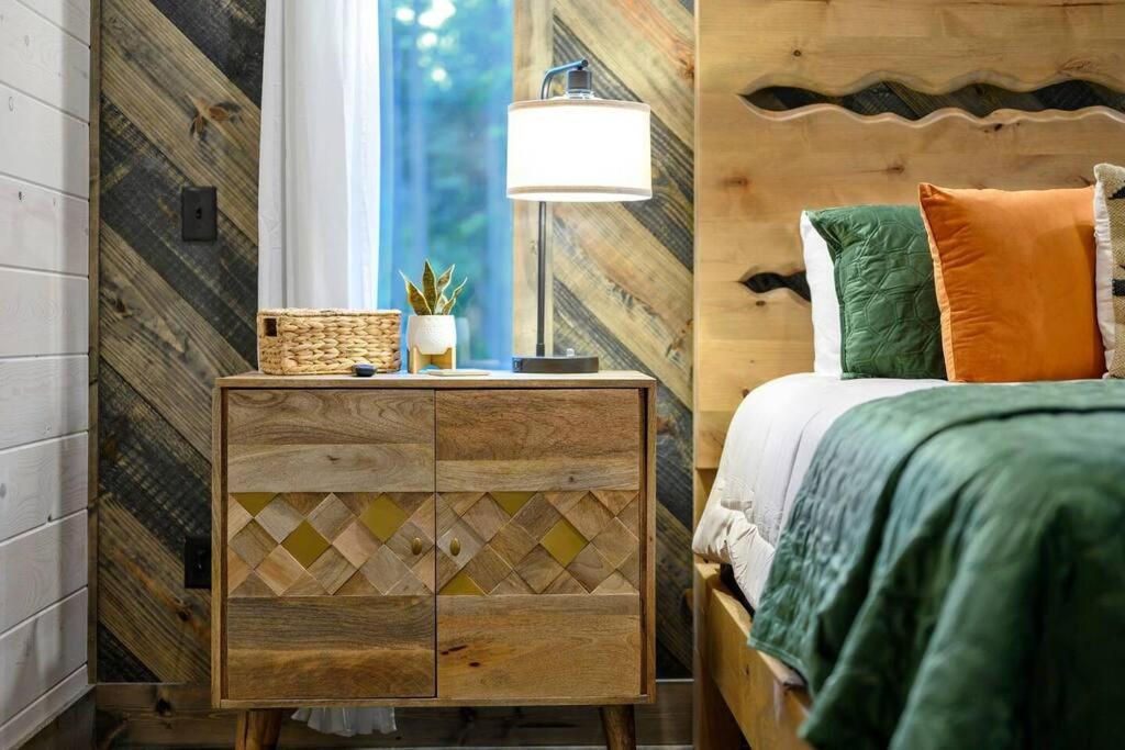 Ember Skye Cabin - 2 Bdr & Bunk Nook/2.5 Bath Broken Bow Extérieur photo